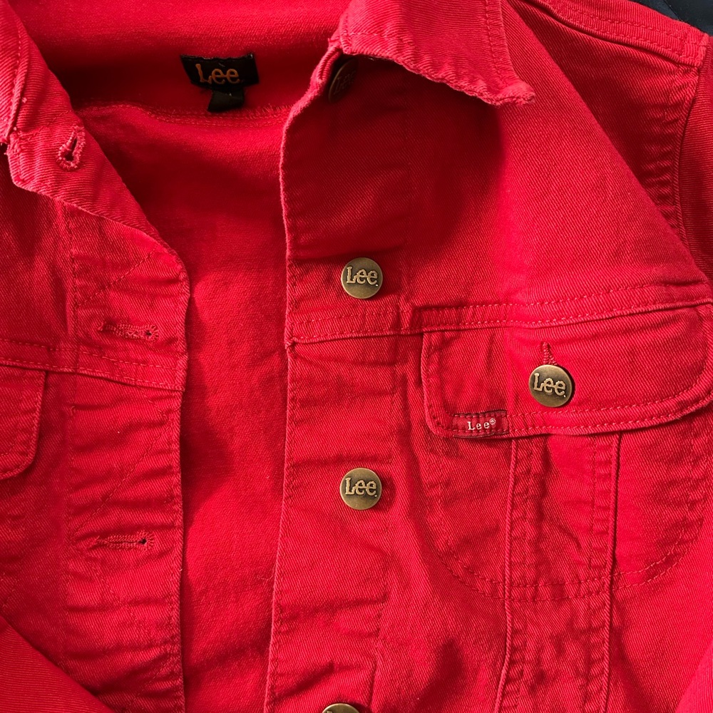 LEE | Red Jacket - Picture 2 of 4